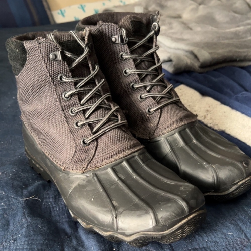Sperry Duck Boots Size 10 Black